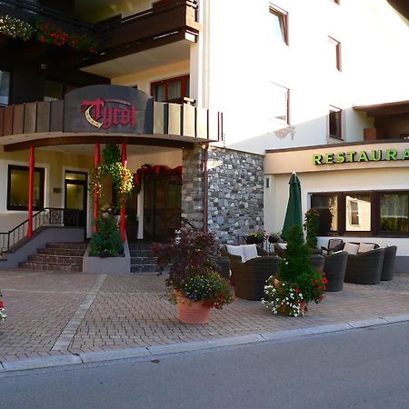 Ferienhotel Tyrol Soell Am Wilden Kaiser エクステリア 写真