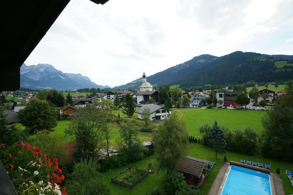 Ferienhotel Tyrol Soell Am Wilden Kaiser エクステリア 写真