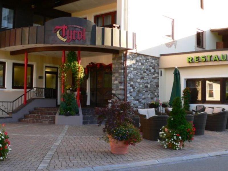Ferienhotel Tyrol Soell Am Wilden Kaiser エクステリア 写真