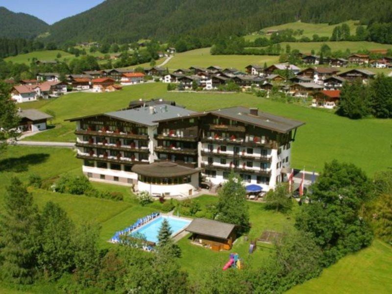Ferienhotel Tyrol Soell Am Wilden Kaiser エクステリア 写真