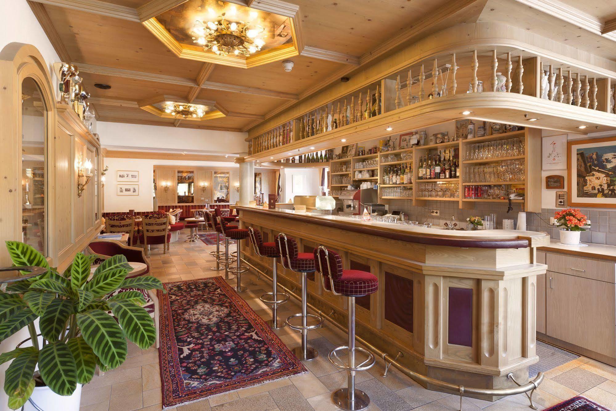 Ferienhotel Tyrol Soell Am Wilden Kaiser エクステリア 写真